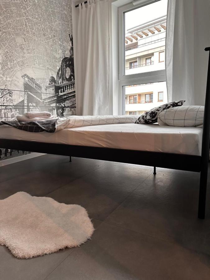 Apartamento C71 - Metro Wilanowska - Free Underground Parking Varsovia Exterior foto