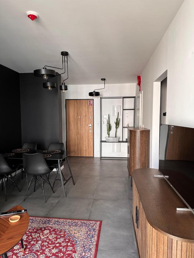 Apartamento C71 - Metro Wilanowska - Free Underground Parking Varsovia Exterior foto